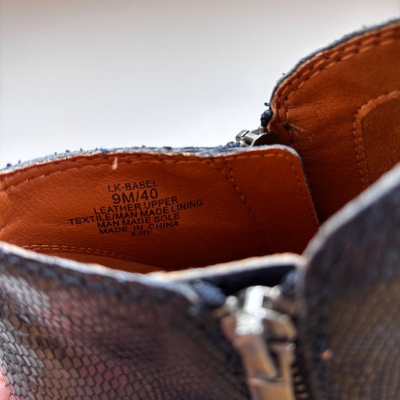 Lucky Brand Basel Boot Navy Blazer Navy Blue Snake Print Leather Size 9 Booties - Picture 6 of 10